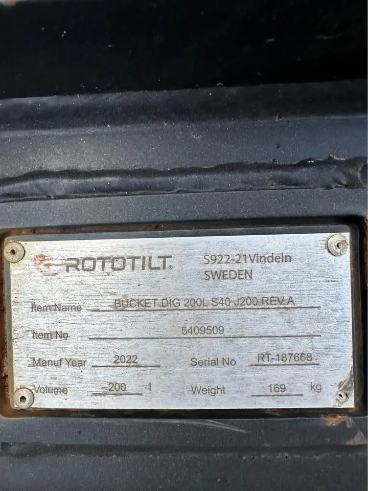 2023 Kubota U48-5 Excavator + Rototilt Tiltrotator photo 3