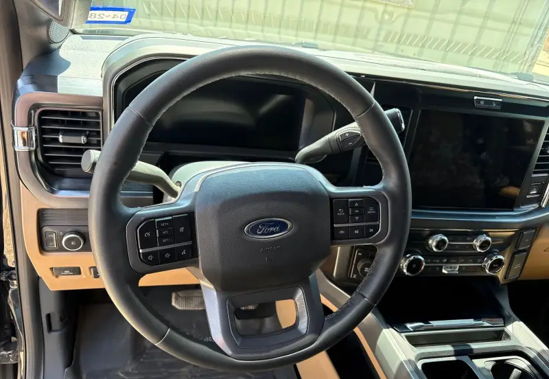2026 Ford F350 Super Duty photo 36