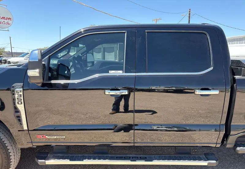 2026 Ford F350 Super Duty photo 9
