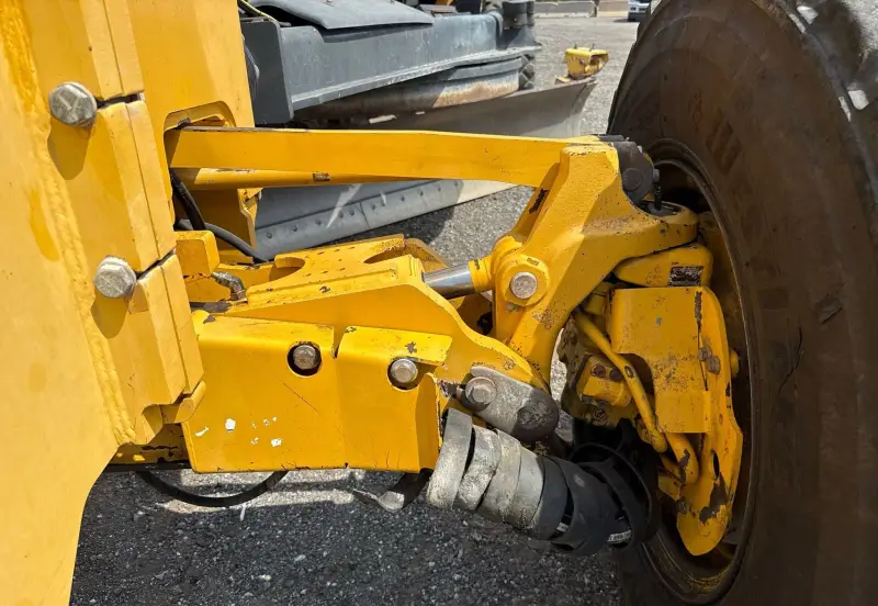 2014 John Deere 672GP photo 91