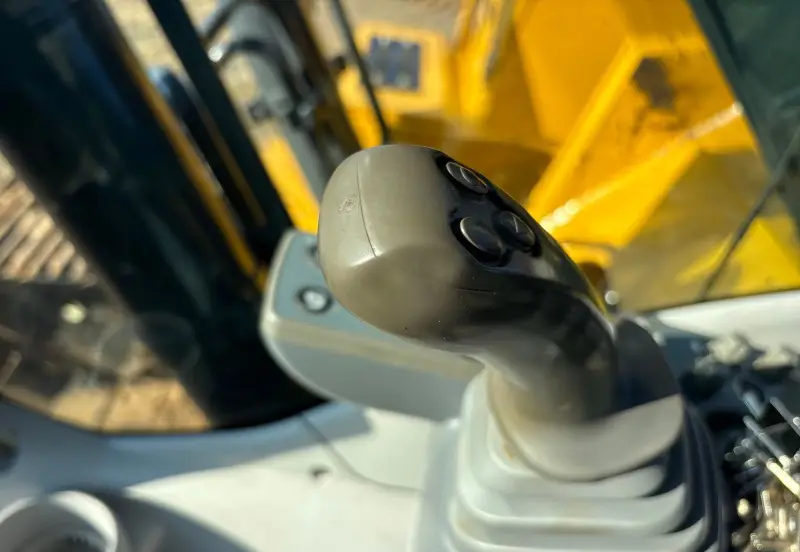2021 John Deere 210G LC photo 48