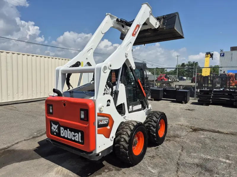 2024 Bobcat S650 photo 11