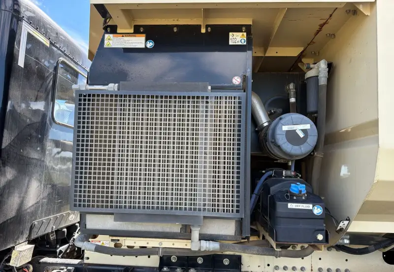 2012 Freightliner Coronado photo 43
