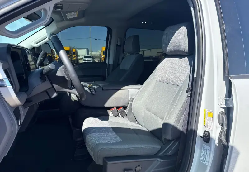 2026 Ford F250 Super Duty XLT photo 31