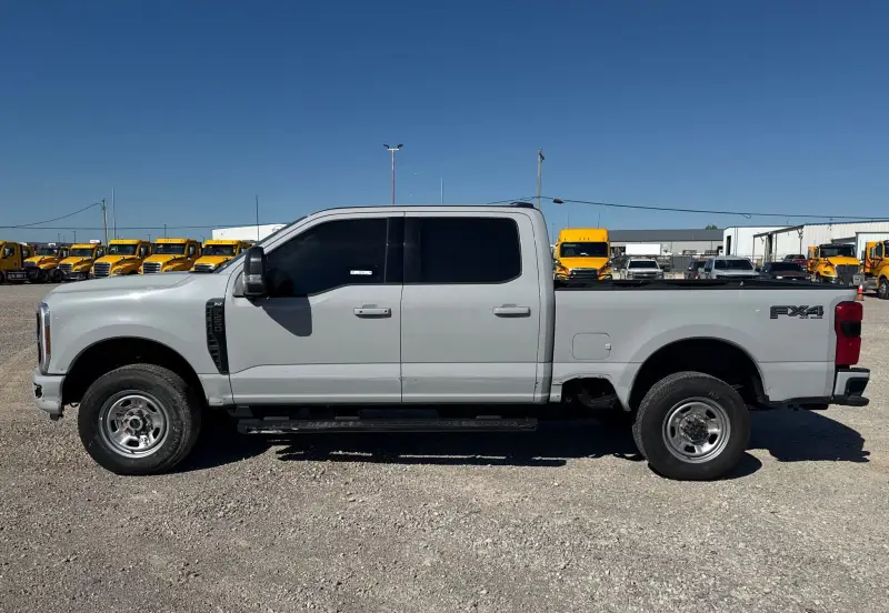 2026 Ford F250 Super Duty XLT photo 8