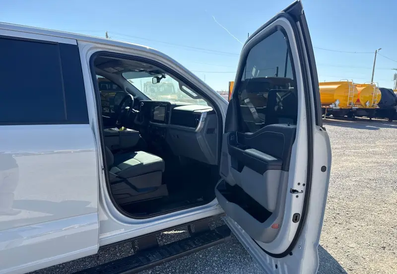 2026 Ford F250 Super Duty XLT photo 48