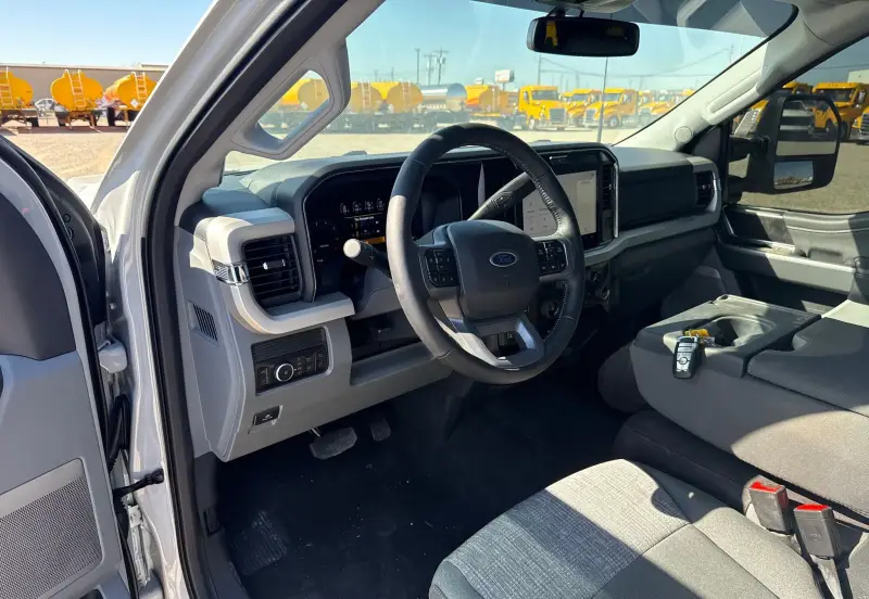 2026 Ford F250 Super Duty XLT photo 33
