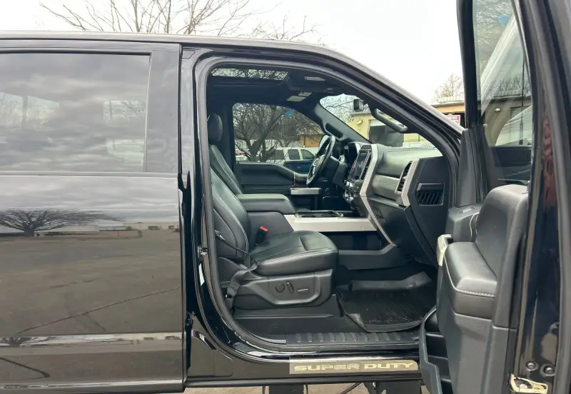 2022 Ford F250 Super Duty photo 34