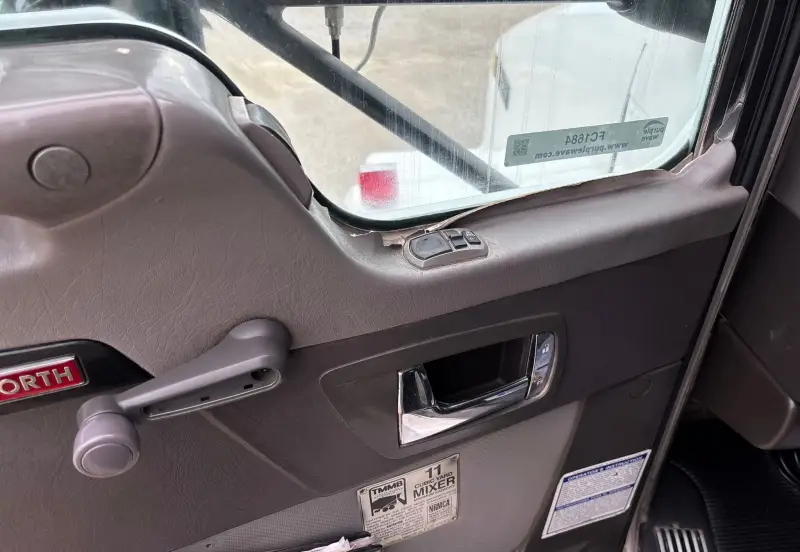 2007 Kenworth W900 photo 50