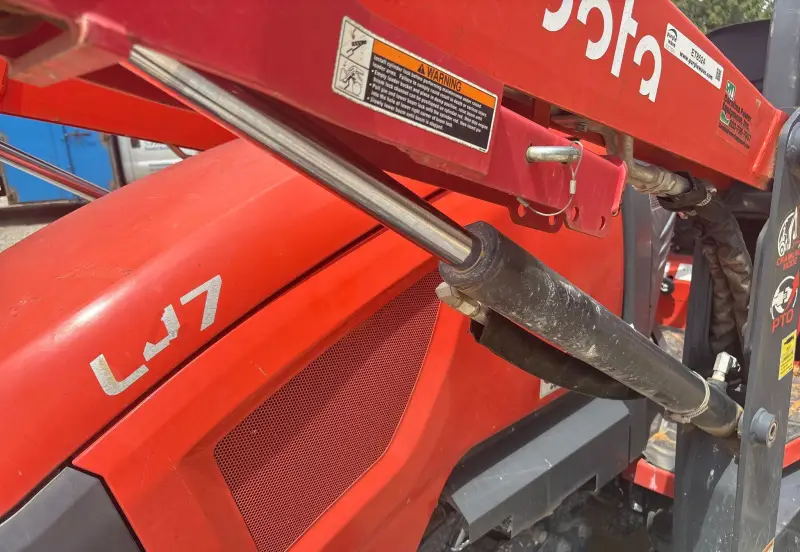 2021 Kubota L47 photo 10