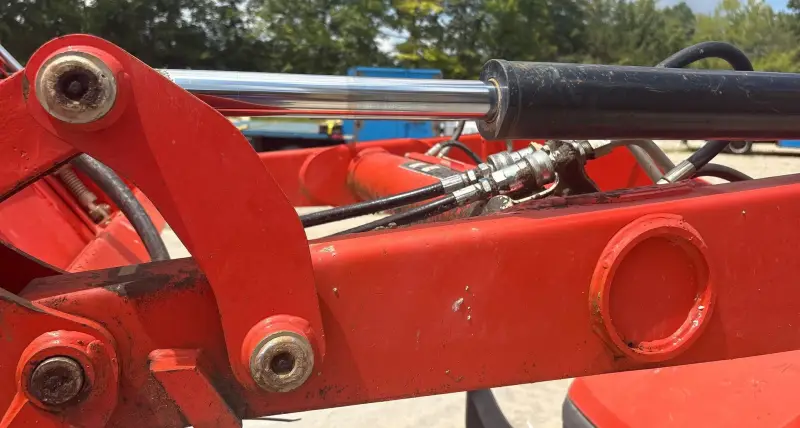 2021 Kubota L47 photo 11